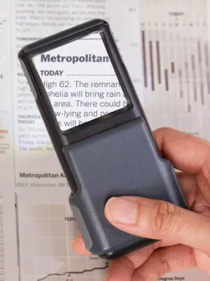 Carson Lupe MiniBrite PO-55